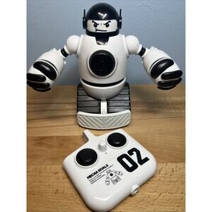 Sharper Image Mecha Rivals RC Ejecting Battle Robot White 02 Only TESTED WORKS